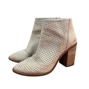 Abound Taupe Suede Perforated Ankle Block Heel Western Boho Neutral 9